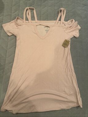 Light Pink Cold-Shoulder Ribbed V-Neck Tunic Top